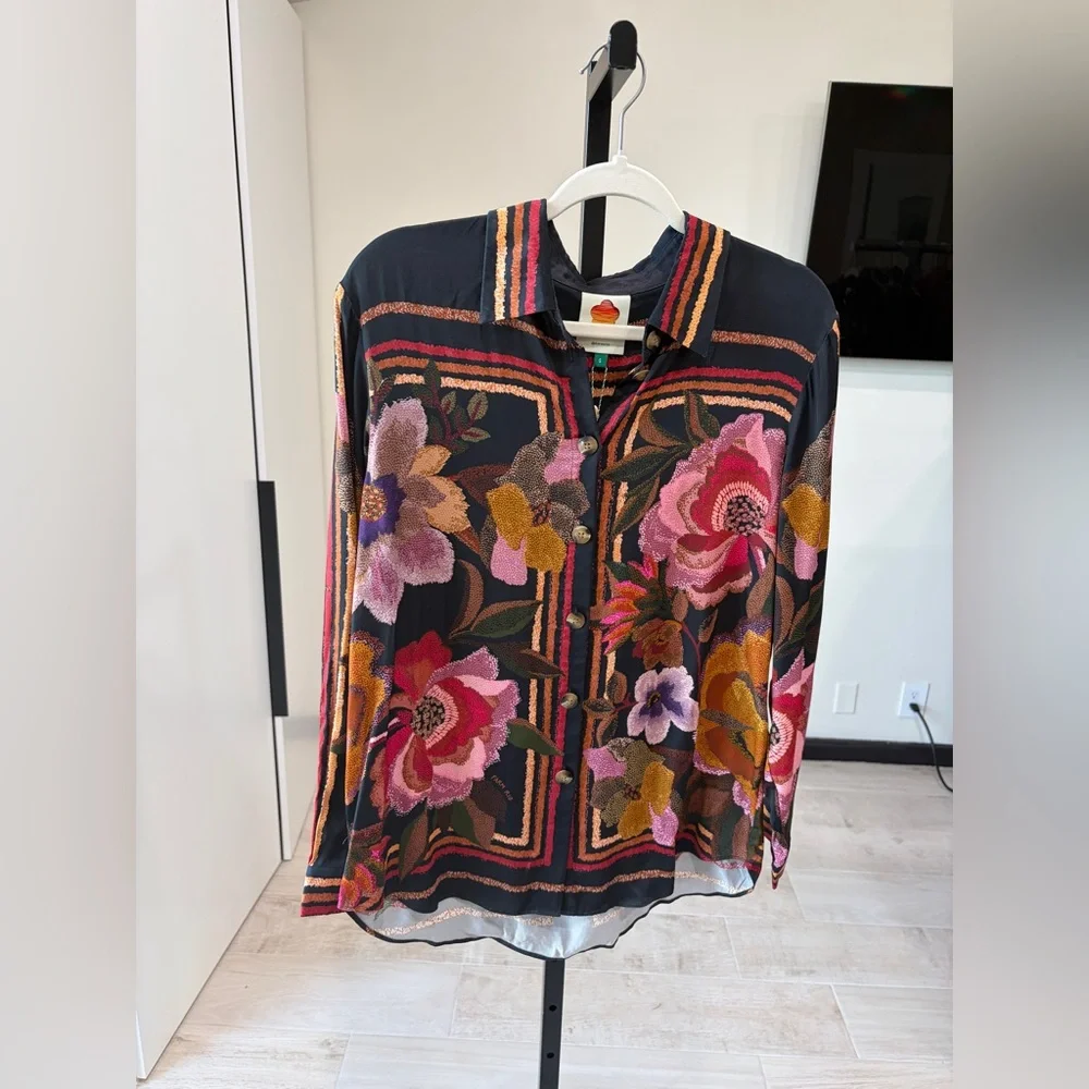 Farm Rio: Farm Rio Black Chenille Flowers Shirt - Picture 14 of 15
